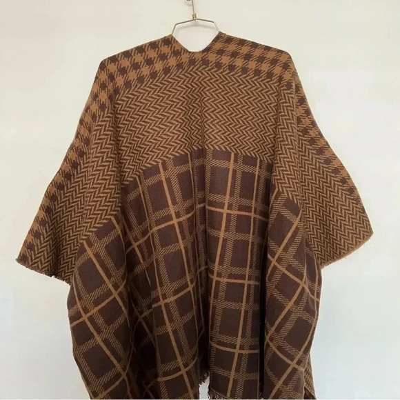 Steve Madden Plaid Kimono Ruana Reversible Brown Multi One Size Fits All - Picture 9 of 13